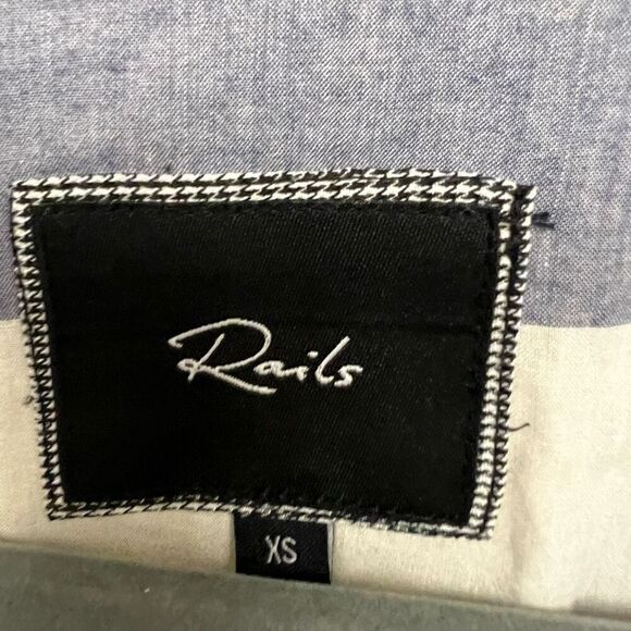 Rails white and blue striped long sleeve button down size XS - Picture 3 of 3